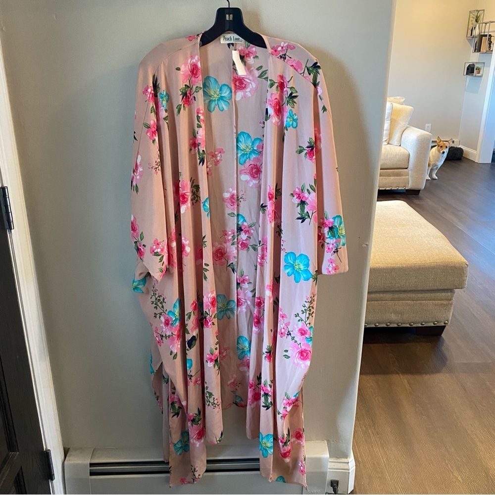 NWT Peach Love Kimono Duster
